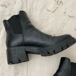 Madden Girl Black Platform Ankle Boots G-Holly 7.5 Women’s